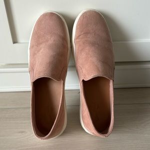 Universal Thread Blush Pink Slip-On Sneakers